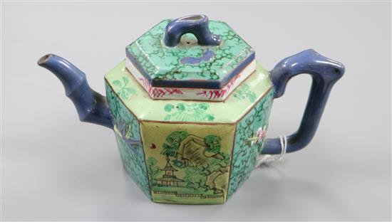 A Chinese teapot height 10cm